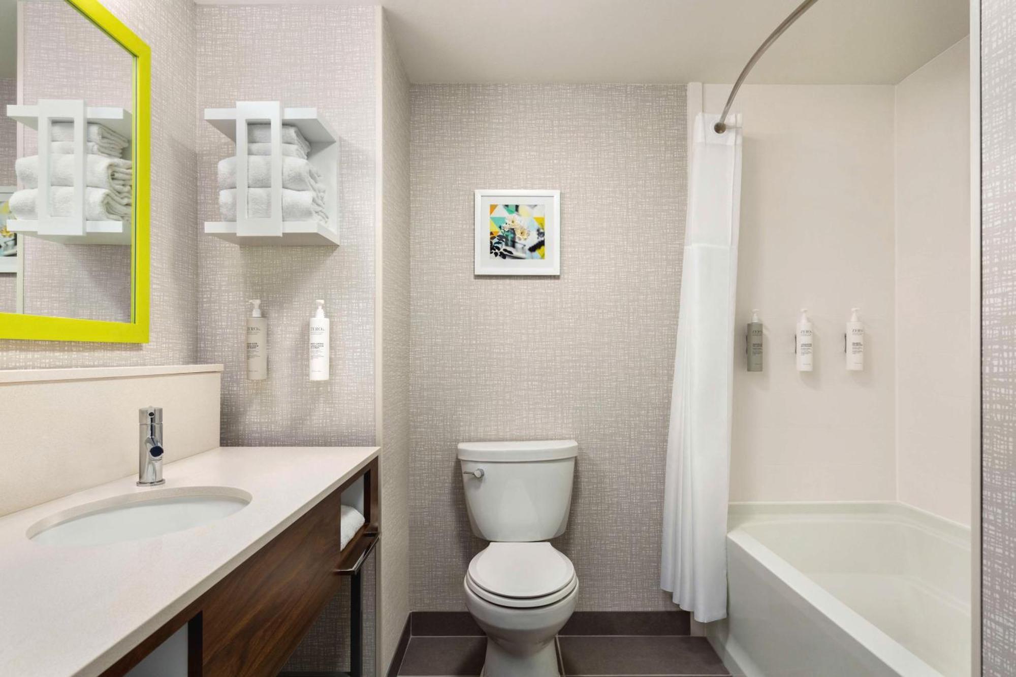 Hampton Inn & Suites 오로빌 외부 사진